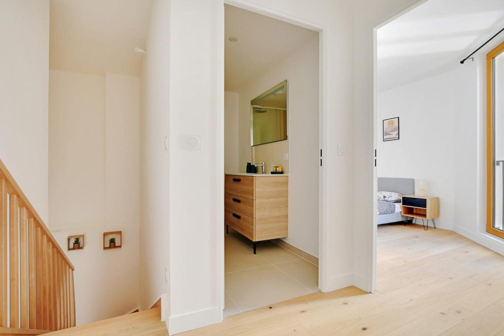 Flexliving - Whole Flat - Fessart Appartement Parijs